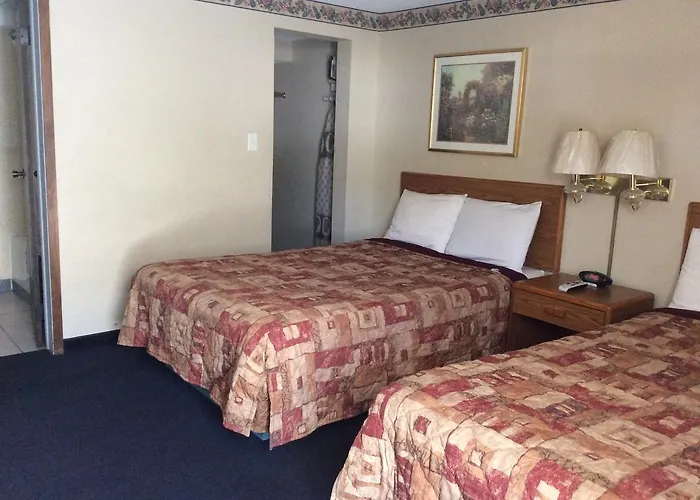 West Motel Freeport